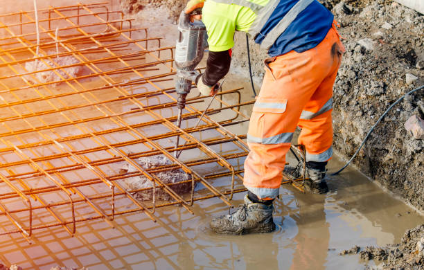 Best Concrete Sidewalk Installation  in Nassau Bay, TX